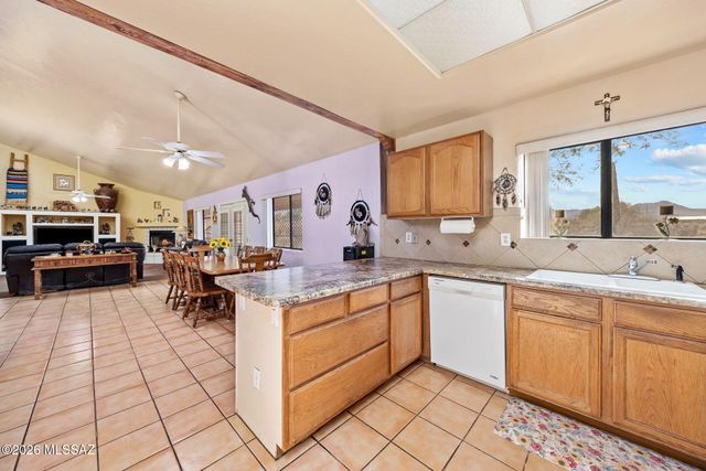 3310 W Morgan Road, Tucson, AZ 85745