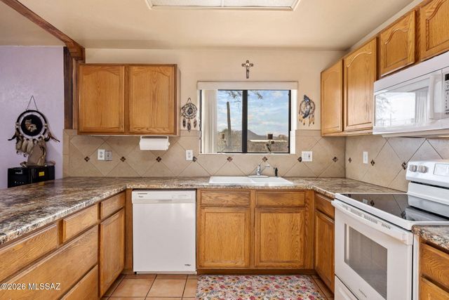 3310 W Morgan Road, Tucson, AZ 85745