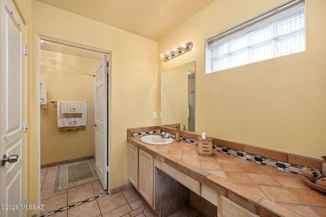 3310 W Morgan Road, Tucson, AZ 85745
