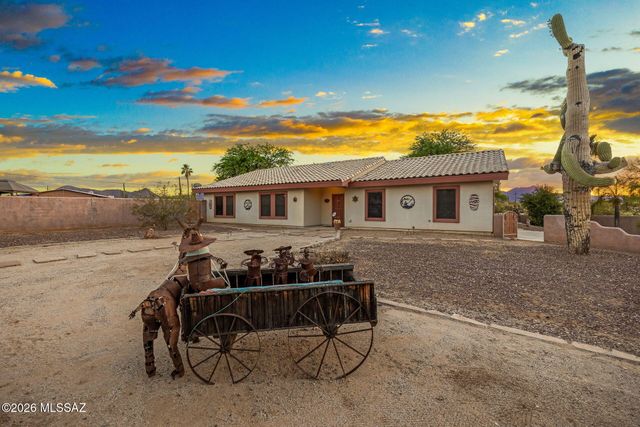 3310 W Morgan Road, Tucson, AZ 85745