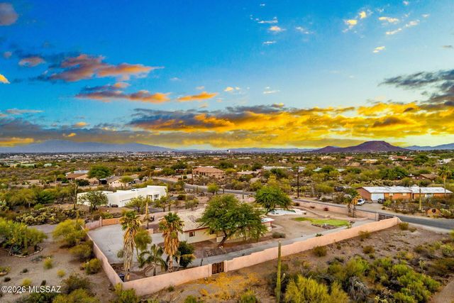 3310 W Morgan Road, Tucson, AZ 85745