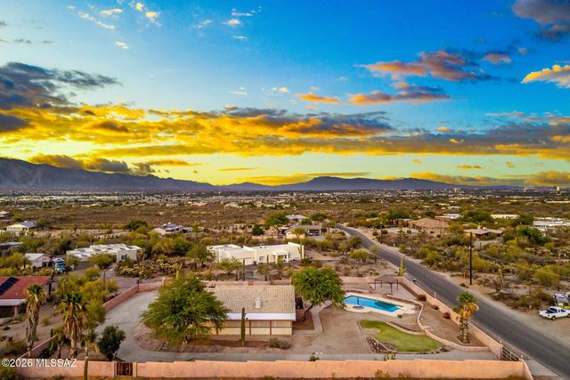 3310 W Morgan Road, Tucson, AZ 85745