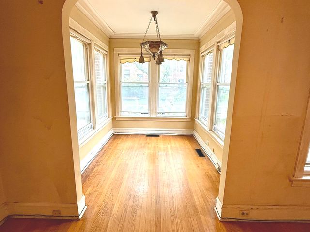 1406 W Hollywood Avenue, Chicago, IL 60660