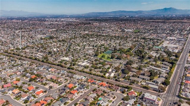 8565 Sierra Circle 916A, Huntington Beach, CA 92646