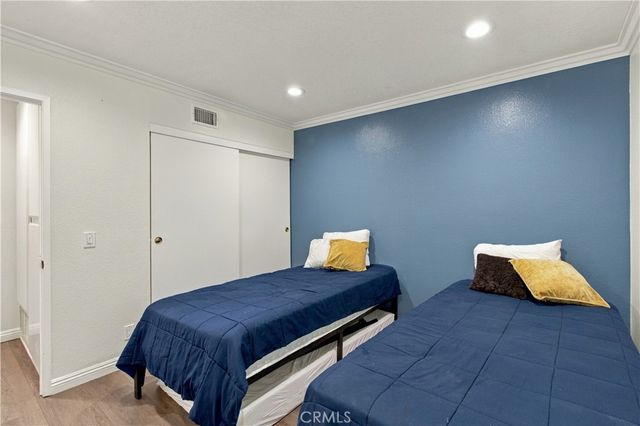 8565 Sierra Circle 916A, Huntington Beach, CA 92646