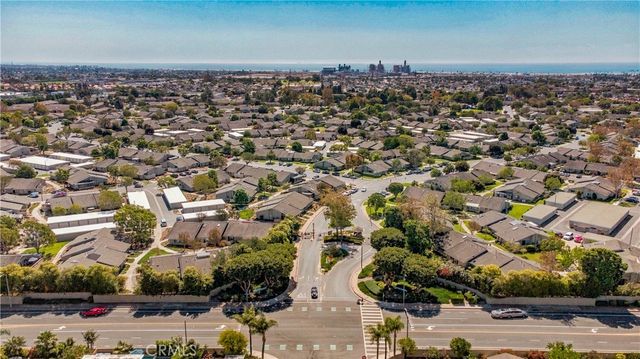 8565 Sierra Circle 916A, Huntington Beach, CA 92646