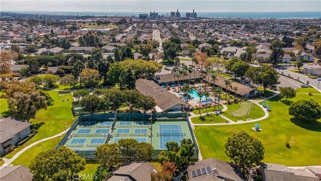 8565 Sierra Circle 916A, Huntington Beach, CA 92646