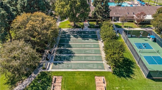 8565 Sierra Circle 916A, Huntington Beach, CA 92646