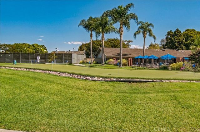 8565 Sierra Circle 916A, Huntington Beach, CA 92646