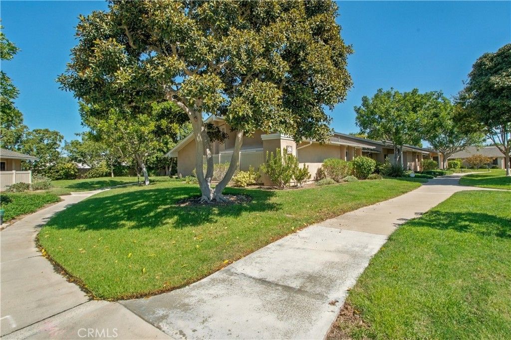 8565 Sierra Circle 916A, Huntington Beach, CA 92646 — photo 2