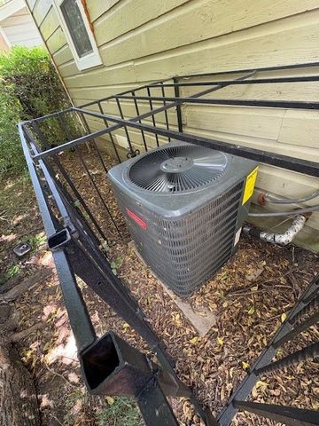 3125 Palo Alto Drive, Dallas, TX 75241