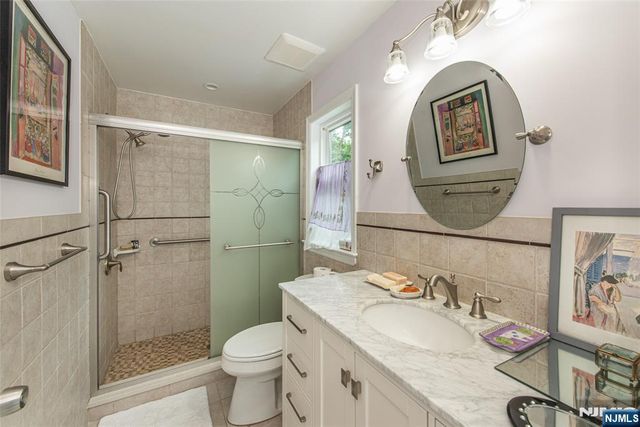 253 Merrison Street, Teaneck, NJ 07666