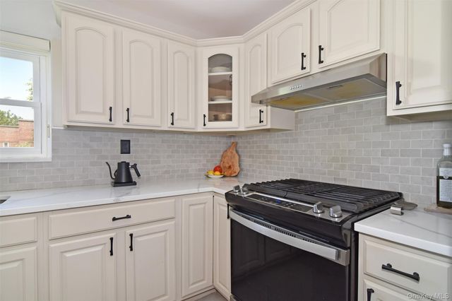 330 S Broadway B10, Tarrytown, NY 10591