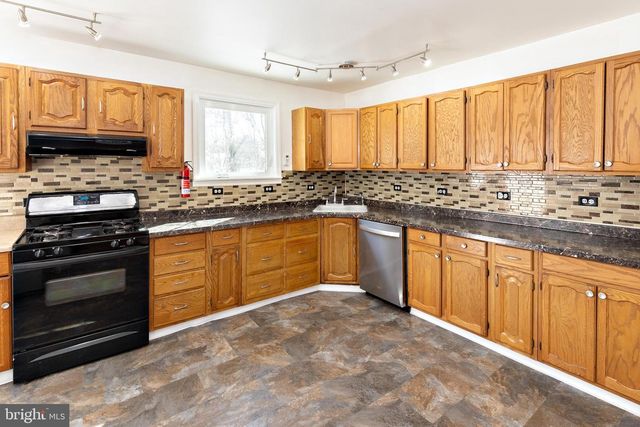 106 PINE ST, Moorestown, NJ 08057