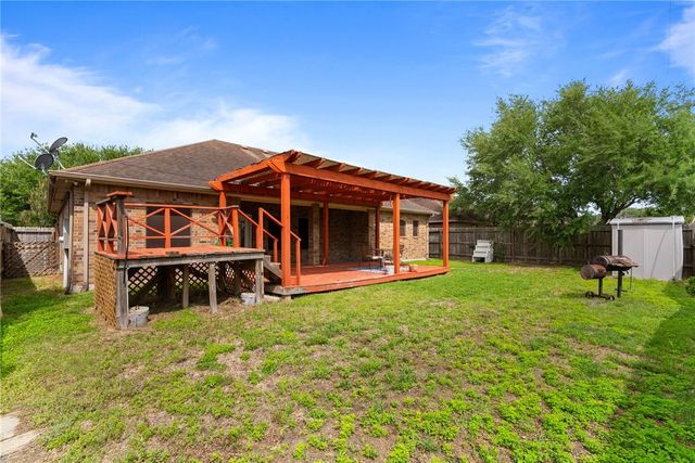 2806 Yeager Dr, Corpus Christi, TX 78410