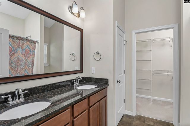 501 FINNEGAN Lane, West Columbia, SC 29169