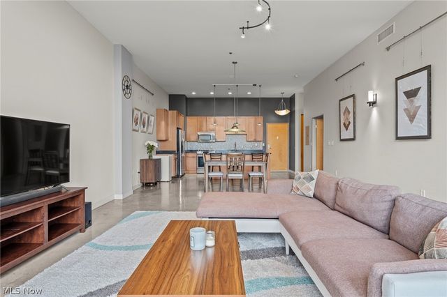 1951 W 26th Street 215, Cleveland, OH 44113