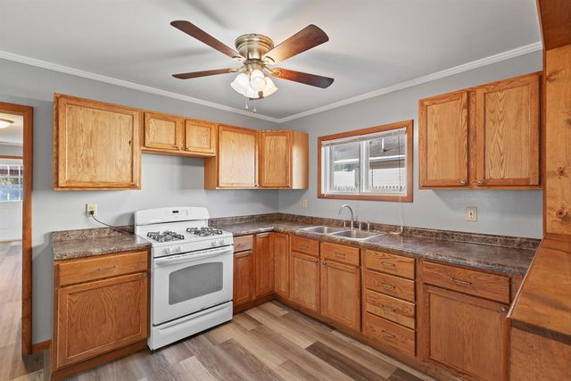 3435 Sunnyheart Avenue, Jackson, MI 49202