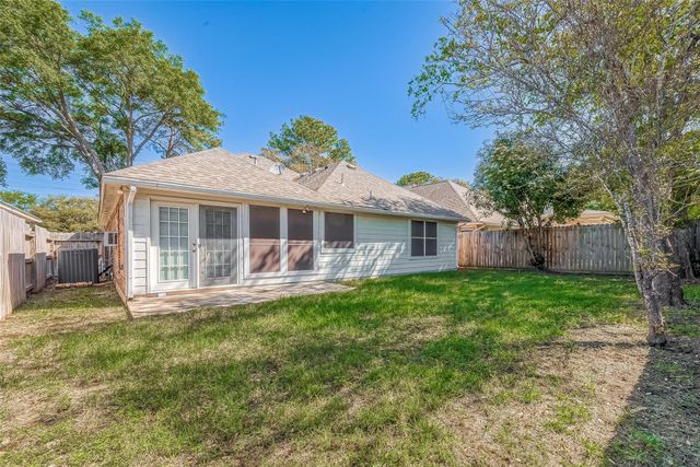 9138 Blake Bend Circle, Houston, TX 77095