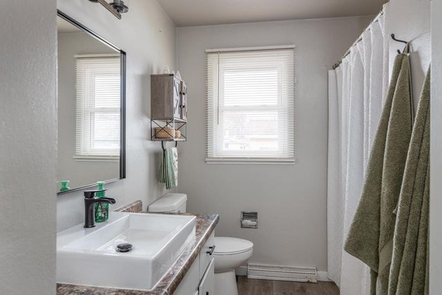 2915 S GLADYS AVENUE, Appleton, WI 54915