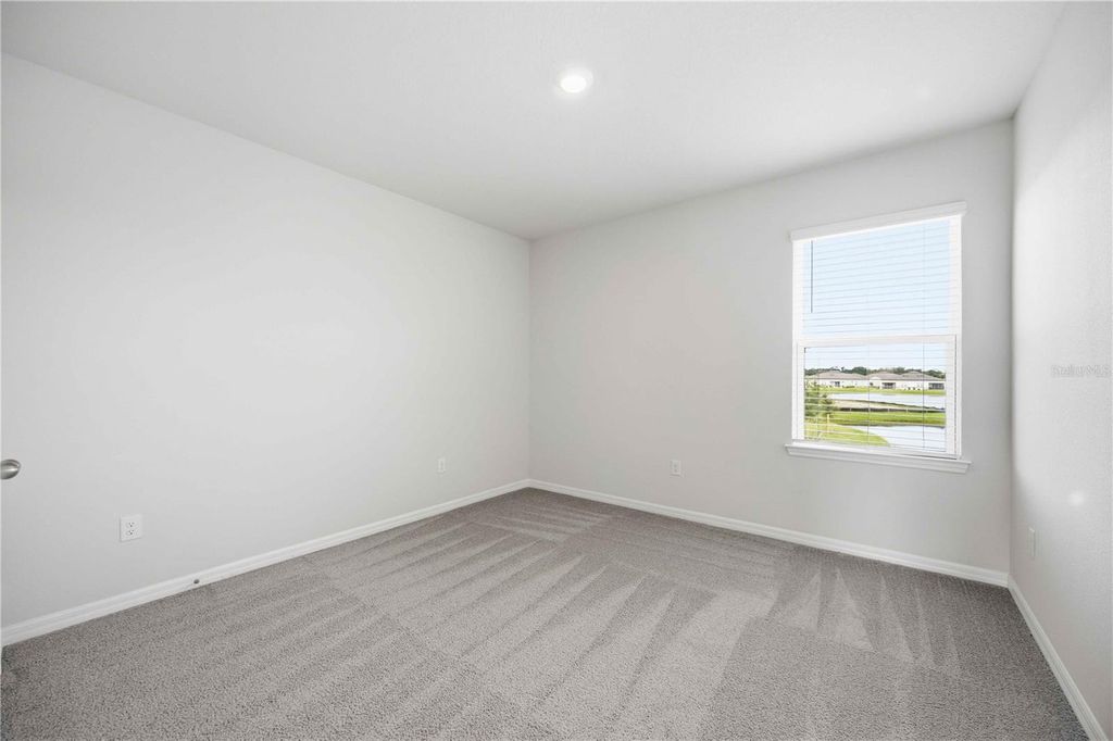 Image 43 of property listing at 624 160TH STREET E, Bradenton, FL 34212