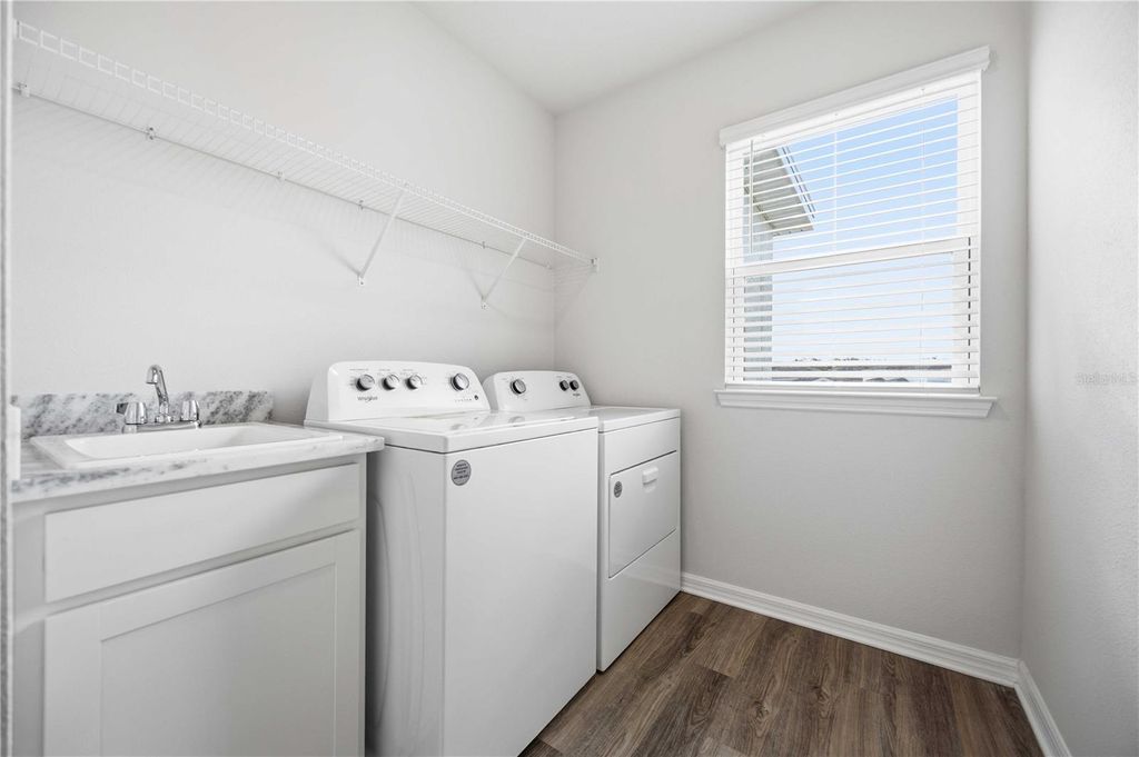 Image 47 of property listing at 624 160TH STREET E, Bradenton, FL 34212