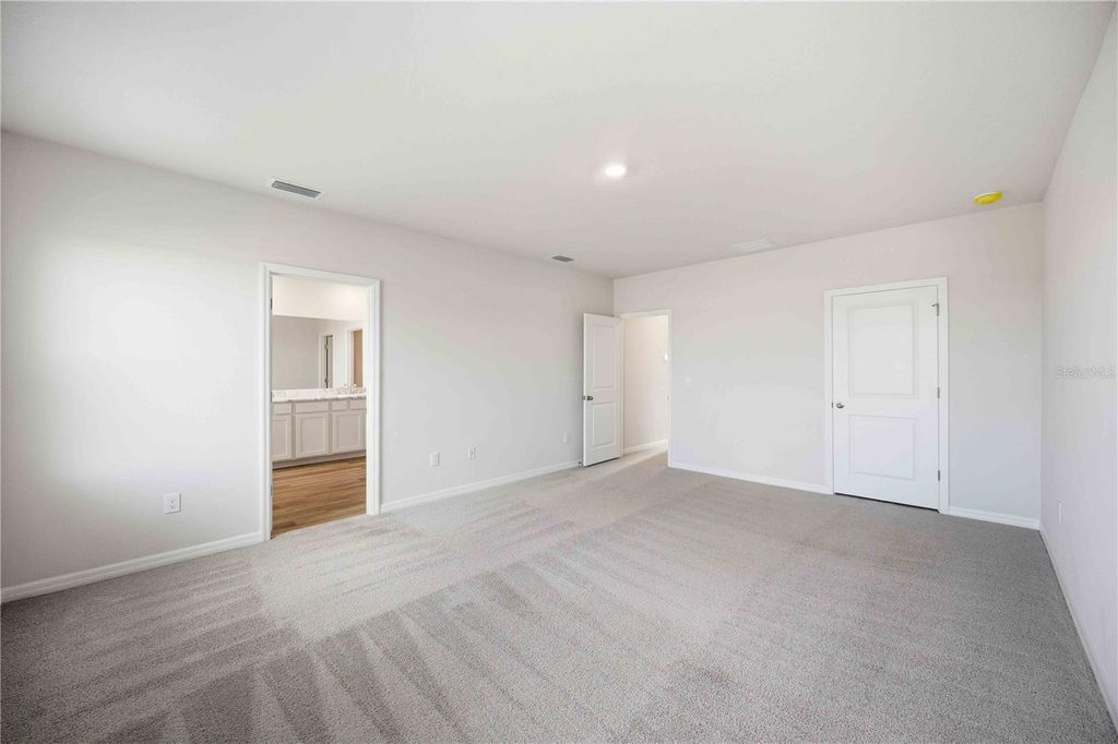 Image 52 of property listing at 624 160TH STREET E, Bradenton, FL 34212