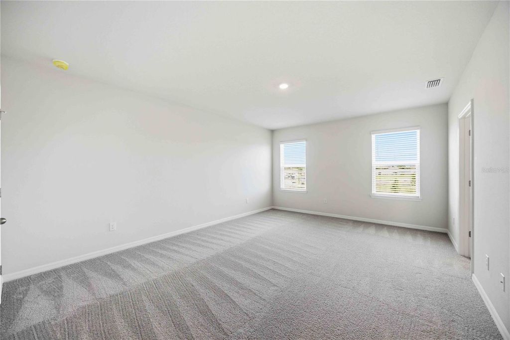 Image 54 of property listing at 624 160TH STREET E, Bradenton, FL 34212