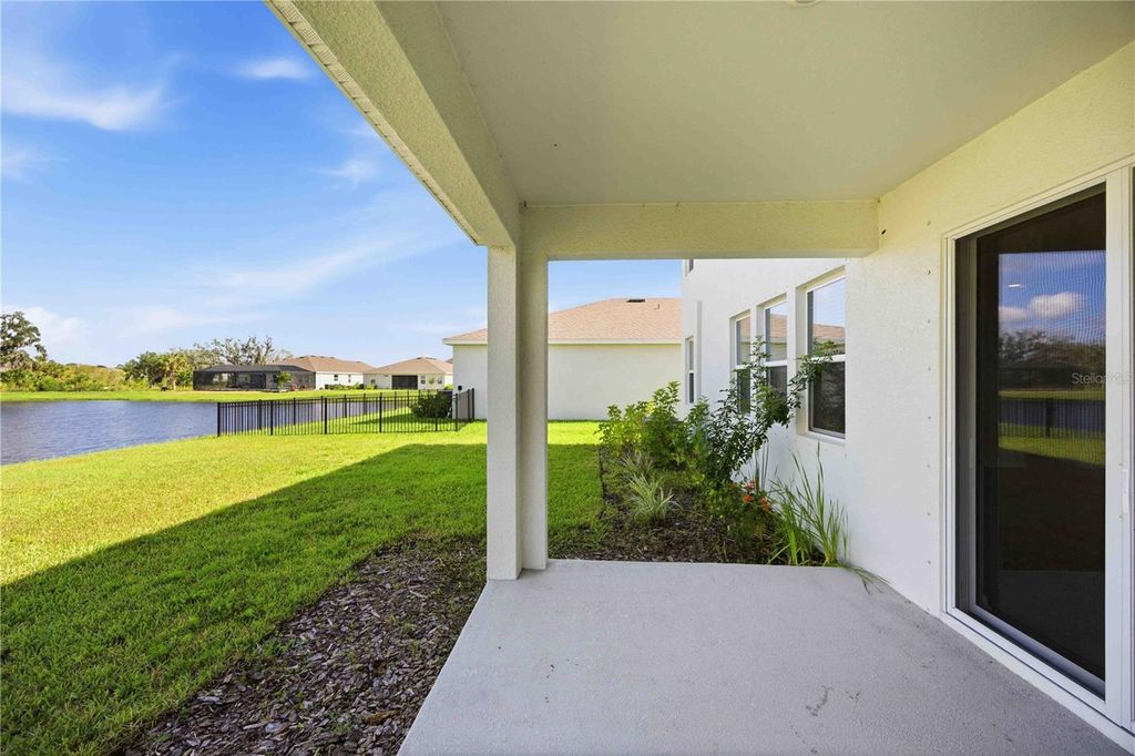 Image 57 of property listing at 624 160TH STREET E, Bradenton, FL 34212