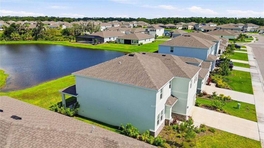 Image 74 of property listing at 624 160TH STREET E, Bradenton, FL 34212
