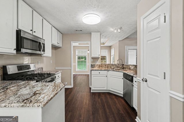 35 Wenham Lane, Sharpsburg, GA 30277
