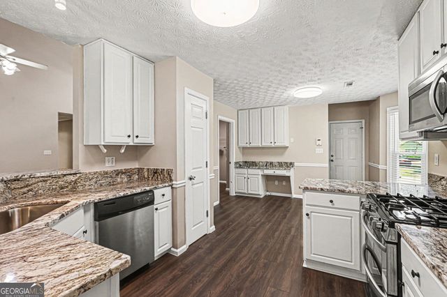 35 Wenham Lane, Sharpsburg, GA 30277