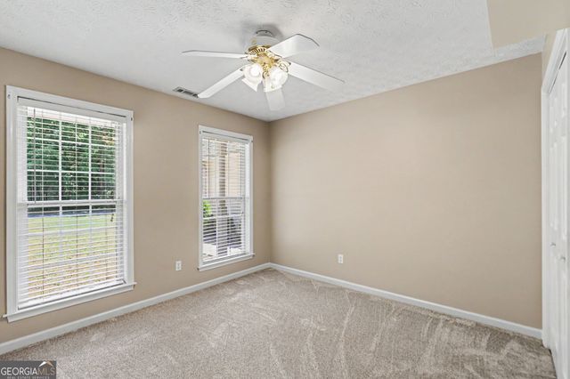 35 Wenham Lane, Sharpsburg, GA 30277