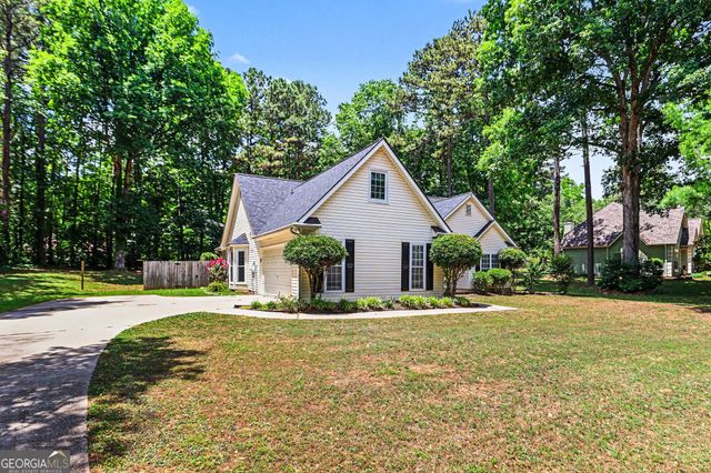 35 Wenham Lane, Sharpsburg, GA 30277