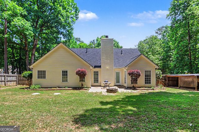 35 Wenham Lane, Sharpsburg, GA 30277