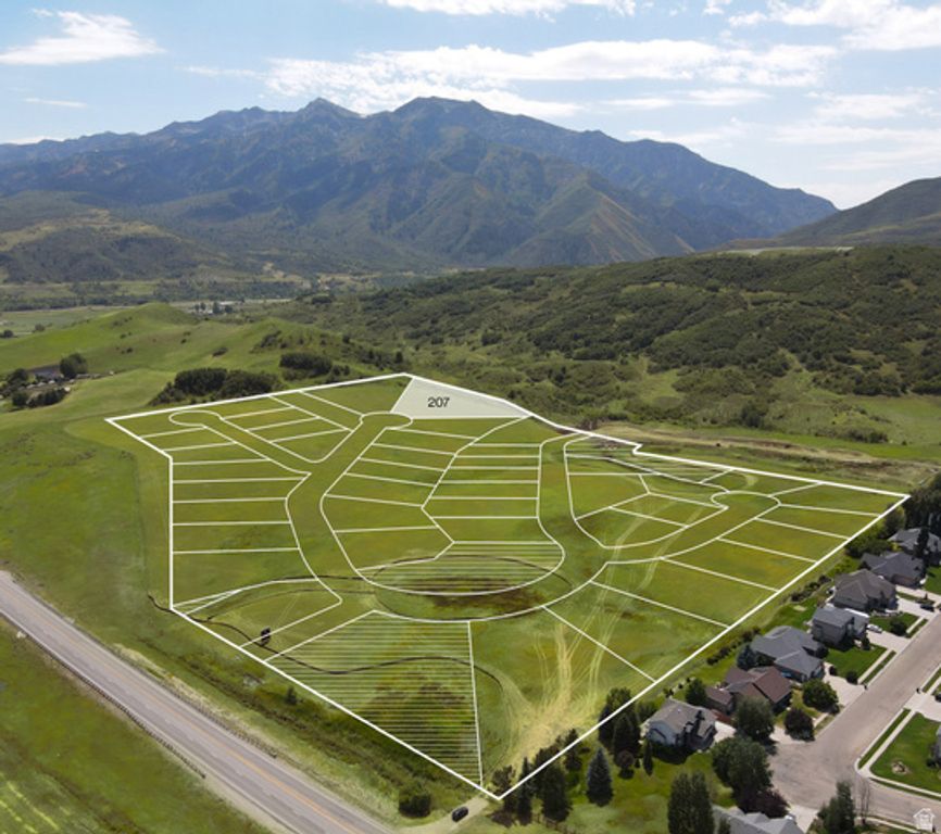 6689 N DE MOISY PEAK CIR # 207, Mountain Green, UT 84050 — exterior