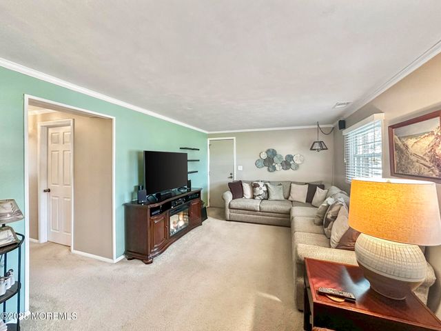 40 Wilson Drive, Howell, NJ 07731