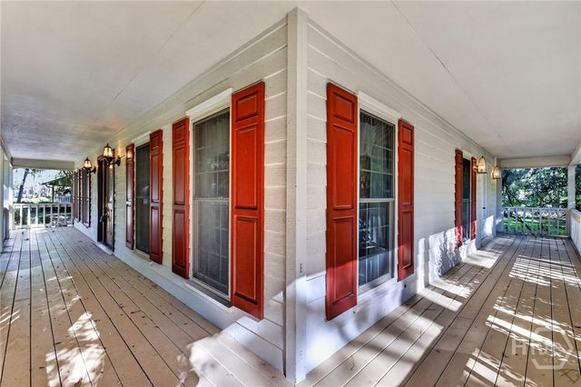 55 River Bend Road, Richmond Hill, GA 31324