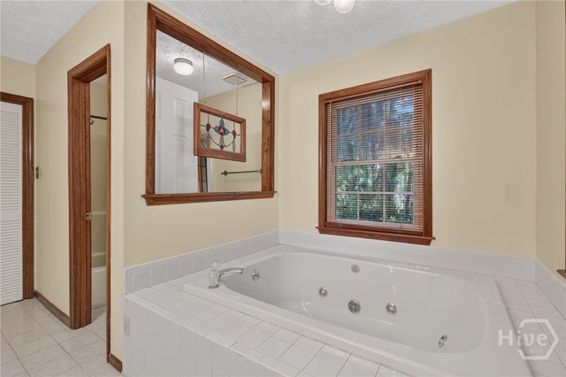 55 River Bend Road, Richmond Hill, GA 31324