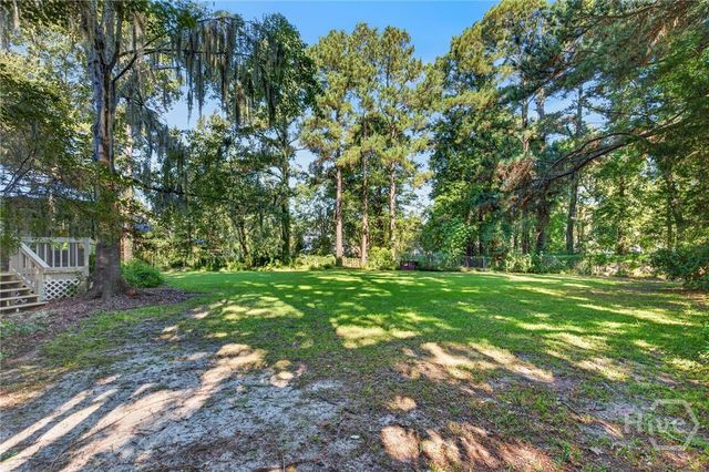55 River Bend Road, Richmond Hill, GA 31324