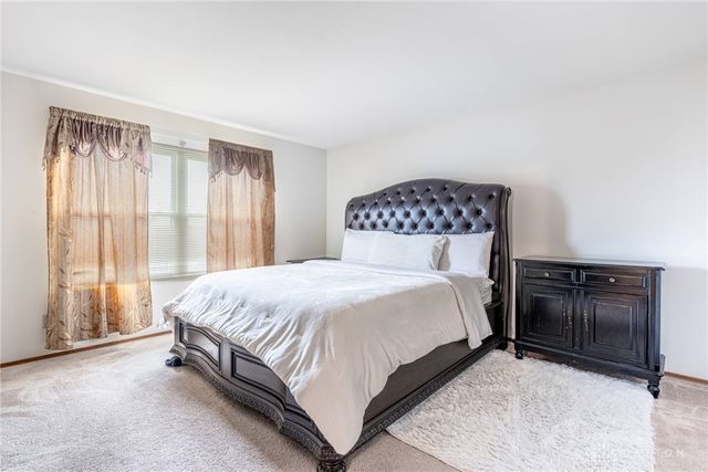 6809 Casa Grande Court, Dayton, OH 45424