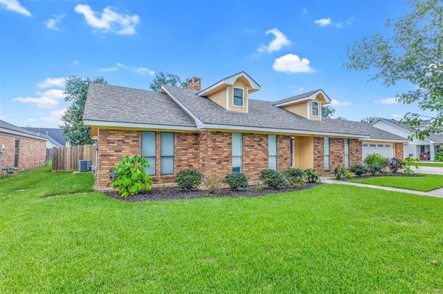 4601 W QUAIL HOLLOW Drive, Lake Charles, LA 70605
