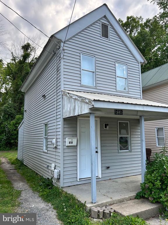818 WASHINGTON STREET, Cambridge, MD 21613