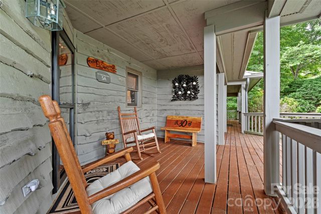 135 Club House Drive 5A, Burnsville, NC 28714