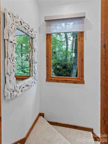 135 Club House Drive 5A, Burnsville, NC 28714