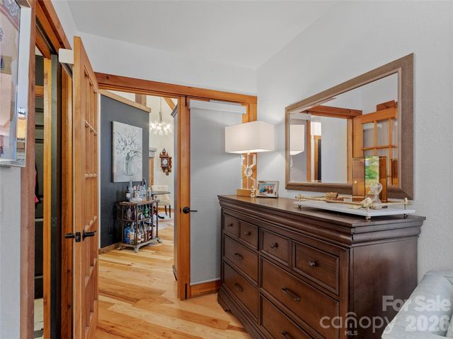 135 Club House Drive 5A, Burnsville, NC 28714