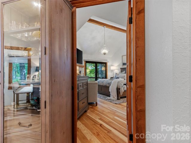 135 Club House Drive 5A, Burnsville, NC 28714
