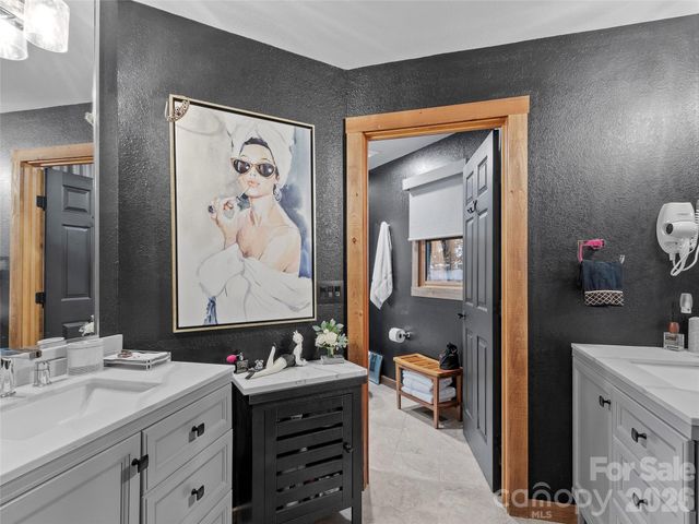 135 Club House Drive 5A, Burnsville, NC 28714