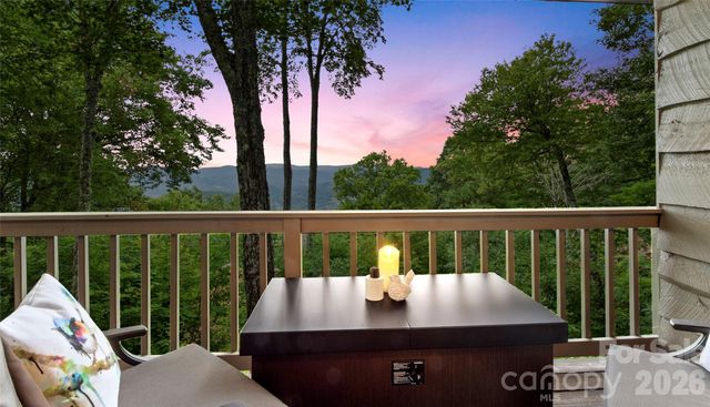 135 Club House Drive 5A, Burnsville, NC 28714