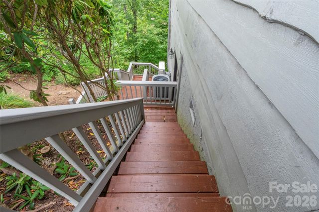 135 Club House Drive 5A, Burnsville, NC 28714